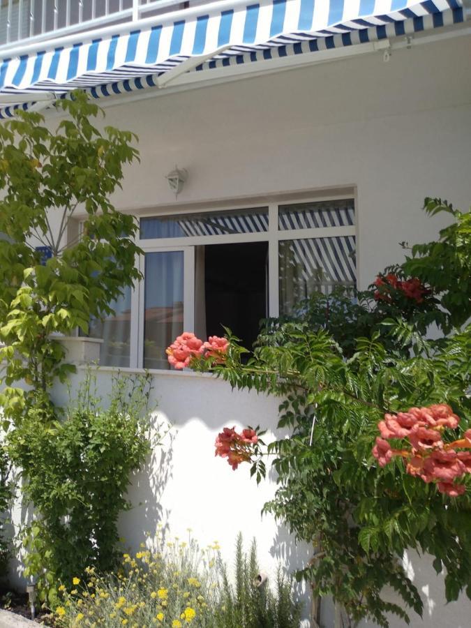 Apartmani Buba โปดสตรานา ภายนอก รูปภาพ